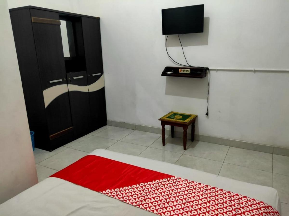 Hotel Vaccinated Staff - Oyo 3919 Karmila Syariah 2*